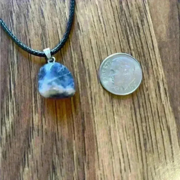 Genuine Indigo Sodalite Stone Pendant Necklace - Picture 4 of 5